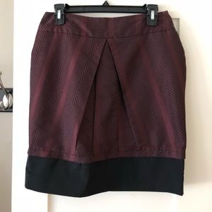 BCBG MAXAZRIA Black & Bordeaux Skirt